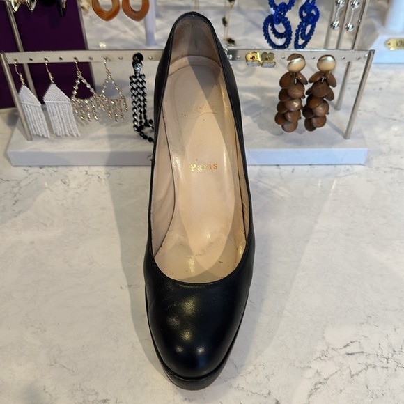 Authentic Christian Louboutin black heels size 37.5/US 7-7.5 - Picture 2 of 7